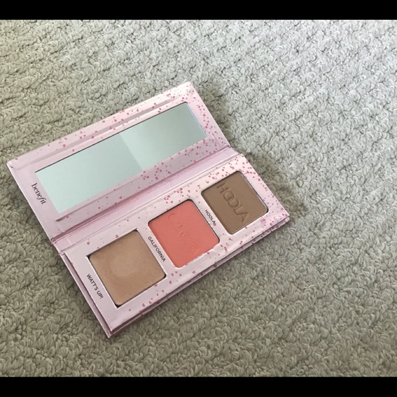 Benefit Face Palette - Picture 2 of 2